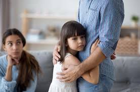 چگونه حضانت فرزند را در دادگاه به دست آوریم؟